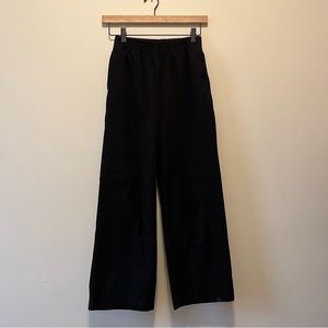 Aritzia TNA Black Christie Chino Black Pant